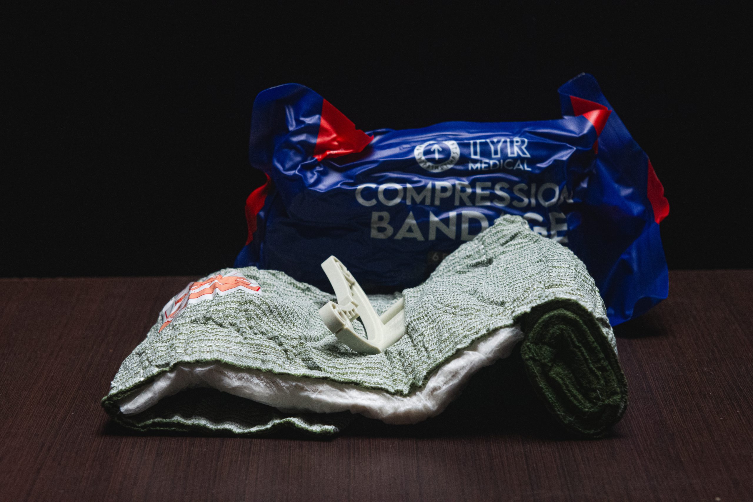 TYR Compression Bandage 6"